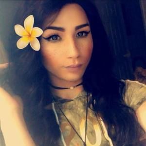 Meet your Posher, Barbie